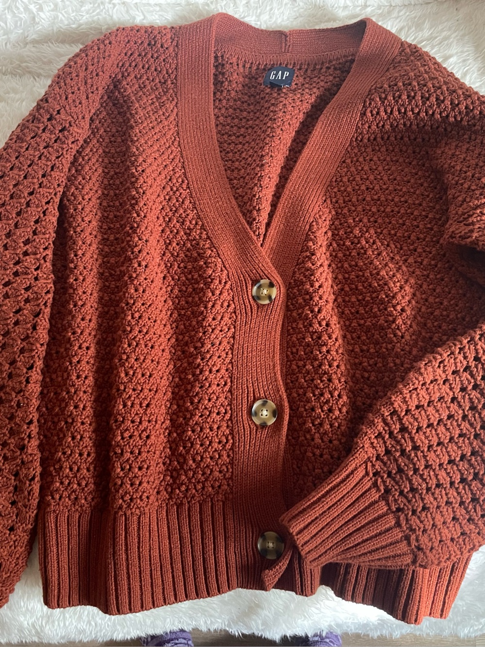 GAP Cardigan - Picture 2 of 4